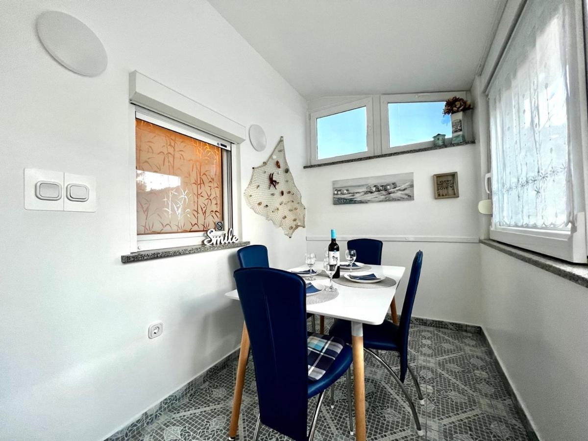 Apartman Dino Fažana Exteriör bild